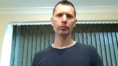 Snapshot of englishguy183 chatting on 05.08.26 EnglishGuy183 online show from 05.08.26
