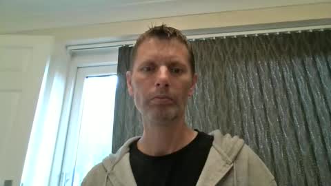Snapshot of englishguy183 chatting on 06.06.26 EnglishGuy183 online show from 06.06.26