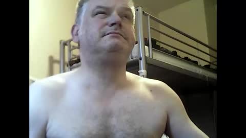 englishguysurrey online show from 12.11.24