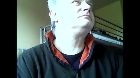 englishguysurrey online show from 01.15.25