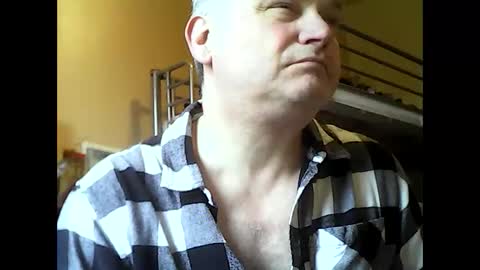 englishguysurrey online show from 10.07.25