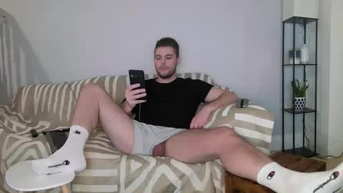 Snapshot of englishladxxx chatting on 02.02.25 Englishladxxx online show from 02.02.25