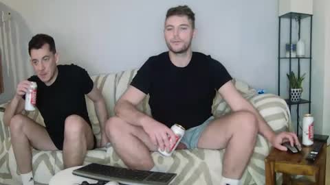 Snapshot of englishladxxx chatting on 02.16.25 Englishladxxx online show from 02.16.25