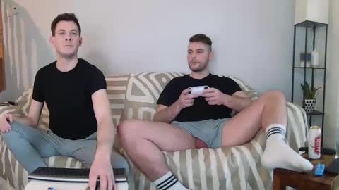 Snapshot of englishladxxx chatting on 02.28.25 Englishladxxx online show from 02.28.25