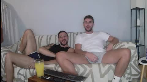 Snapshot of englishladxxx chatting on 09.11.25 Englishladxxx online show from 09.11.25