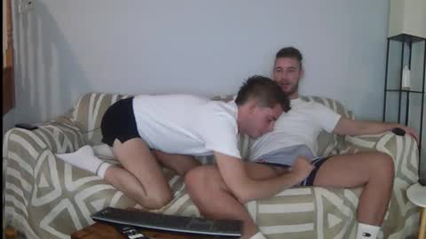 Snapshot of englishladxxx chatting on 09.22.25 Englishladxxx online show from 09.22.25