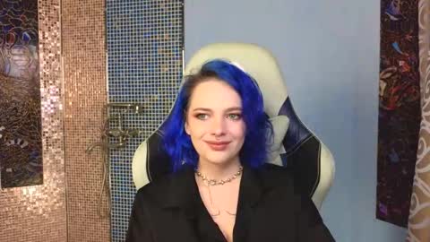 Snapshot of enifery chatting on 09.13.25 enifery online show from 09.13.25