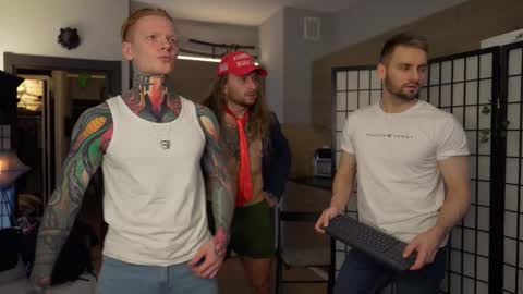 Johnny online show from 11.03.25