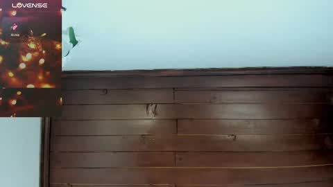 Enma clark online show from 12.23.25