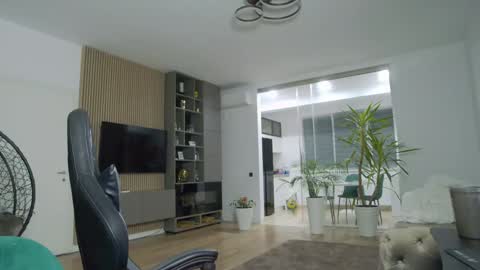 Erik online show from 12.22.24