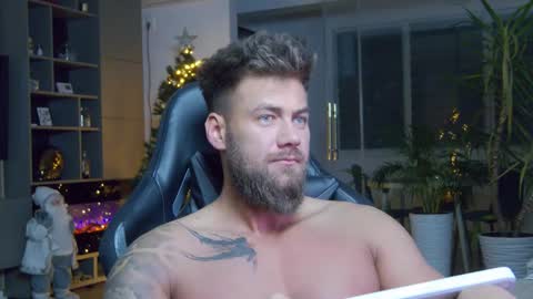 Erik online show from 12.30.24