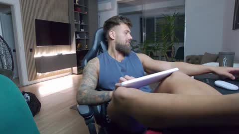 Erik online show from 01.08.25