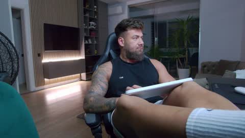 Erik online show from 02.03.25