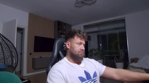 Erik online show from 03.02.25