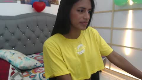 Enyenlina online show from 04.18.26