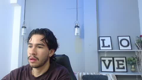 Enzo online show from 04.03.26