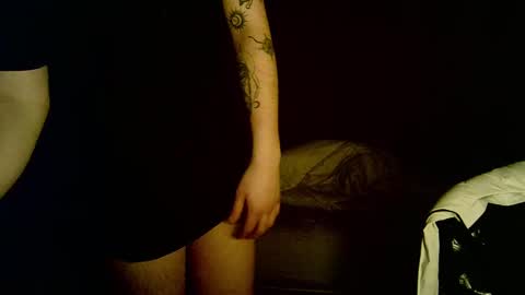 Snapshot of epizness chatting on 02.21.25 Kris online show from 02.21.25