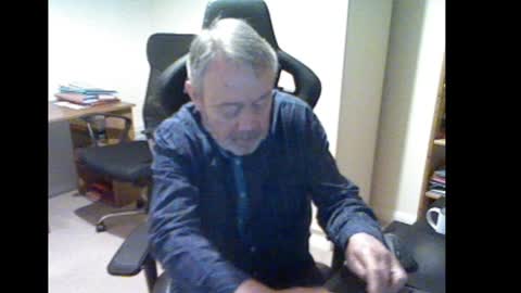 erasmus_d online show from 12.11.24