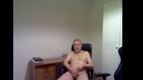 erasmus_d online show from 12.12.24