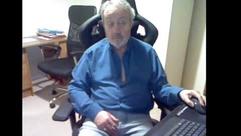 erasmus_d online show from 01.03.25