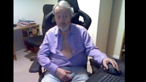 erasmus_d online show from 02.01.25