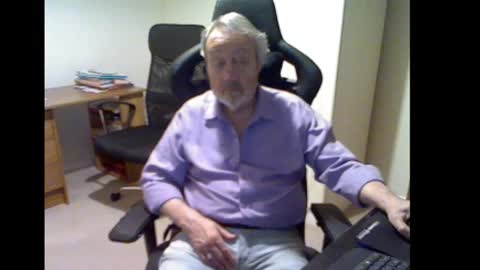 erasmus_d online show from 02.18.25