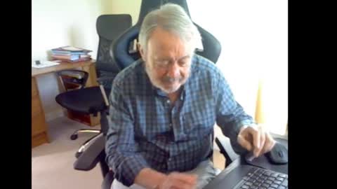 erasmus_d online show from 09.12.25