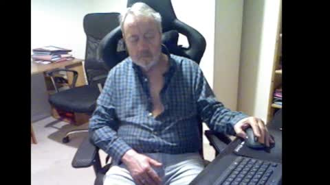 erasmus_d online show from 02.08.26