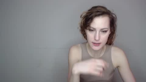 Erdbeeren mit Sahne online show from 01.21.25