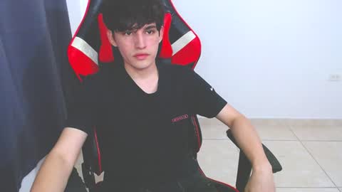 eren_tatakae online show from 12.11.24