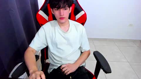 eren_tatakae online show from 01.22.25