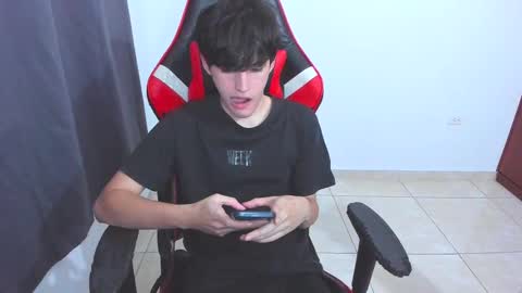 eren_tatakae online show from 09.25.25