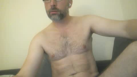 eric334418 online show from 09.18.25