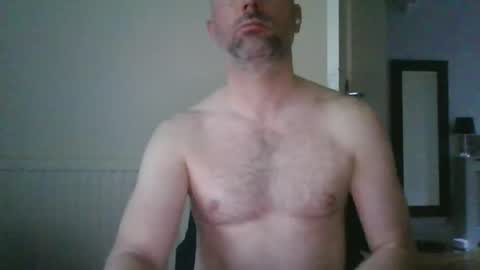 eric334418 online show from 11.24.25