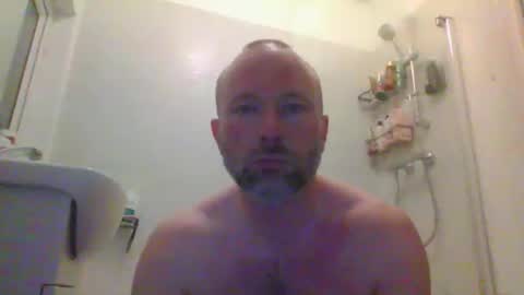 eric334418 online show from 02.08.26
