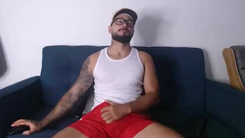 Snapshot of eric_evans1 chatting on 10.30.25 Eric Evans online show from 10.30.25