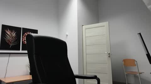    online show from 09.16.25