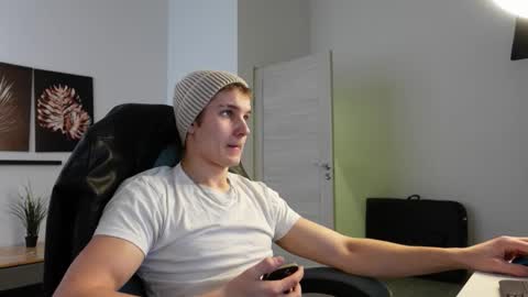    online show from 10.14.25