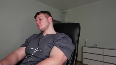    online show from 11.03.25