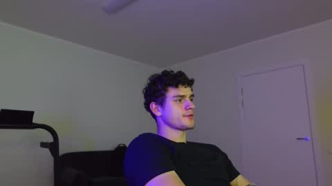    online show from 11.05.25