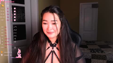 Snapshot of erica_wayne chatting on 01.09.25 Erica Wayne online show from 01.09.25