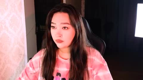 Erica Wayne online show from 11.23.25