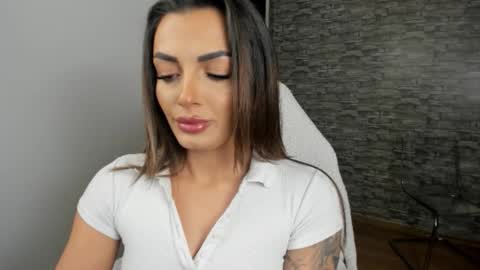 Riaaa online show from 10.04.25