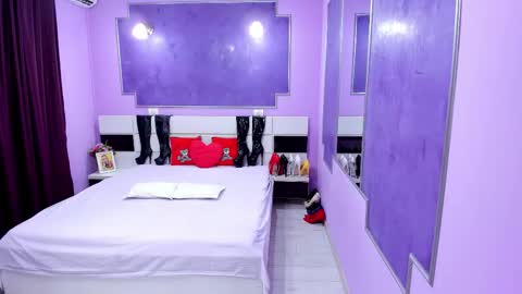 Erica online show from 10.07.25