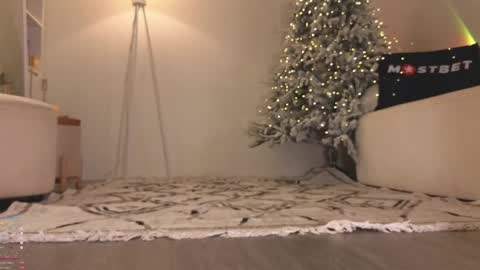 Snapshot of ericamiracle15 chatting on 12.13.24 Call me Erica online show from 12.13.24