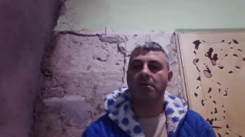 Snapshot of ericboy32 chatting on 12.17.25 eric online show from 12.17.25