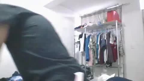 Snapshot of erichpollo chatting on 11.30.25 erichpollo online show from 11.30.25