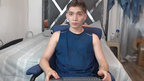 Snapshot of erick_de_rossee chatting on 01.14.25 erick_de_rossee online show from 01.14.25