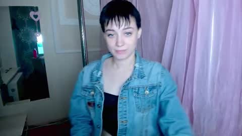 Ericka online show from 11.27.25