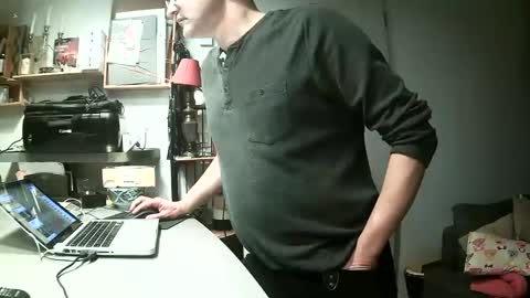 Snapshot of ericstephcam31 chatting on 01.04.25 Steph et Eric online show from 01.04.25